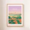 Une affiche de l'eau turquoise et de la plage de Shark Bay en Australie dans les tons violets